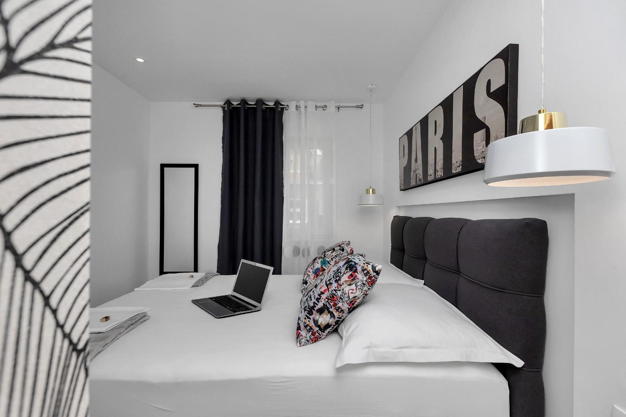 Apartments Strada טוצפי חדר תמונה