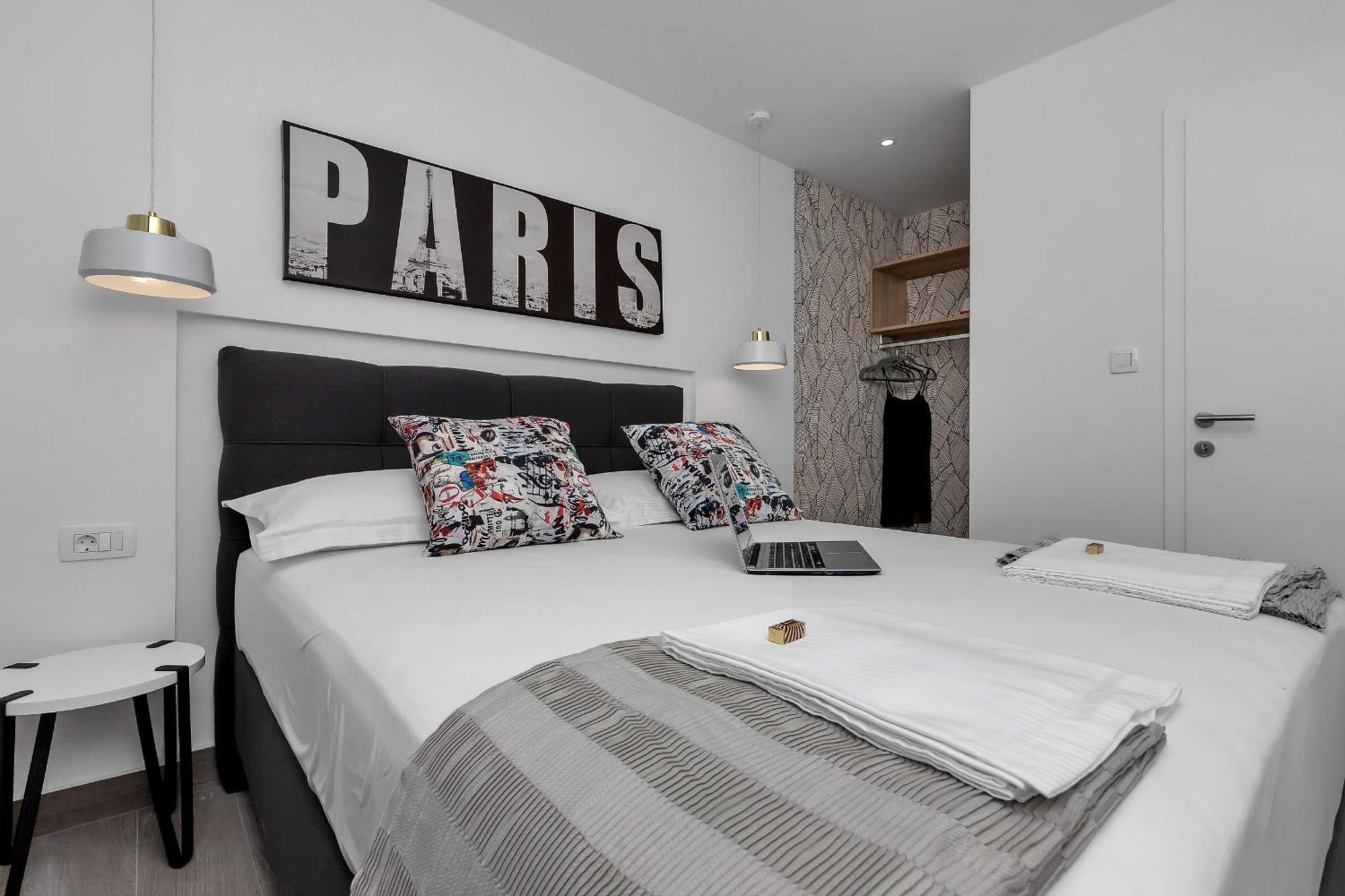 Apartments Strada טוצפי חדר תמונה